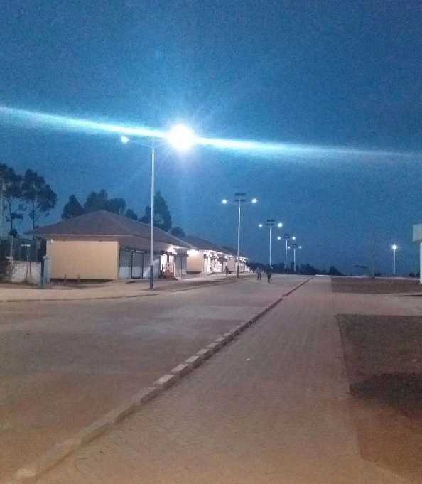 兰州市非洲科特迪瓦太阳能路灯工程